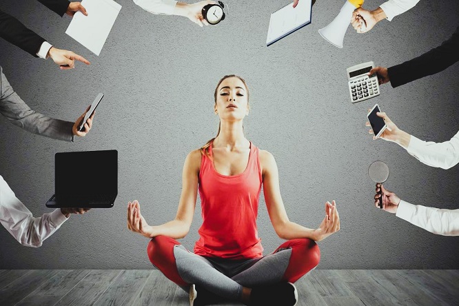 Mariángel Arruebarrena Loreto - Gestión del estrés; La ruta del bienestar integral y el equilibrio mental en la sociedad contemporánea - FOTO