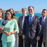 Delcy retornó al país tras gira en la India y Turquía