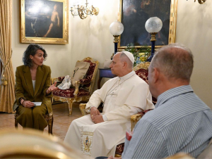 El papa León XIV recibió en Madrid a seis víctimas de abusos cometidos por miembros del clero en España