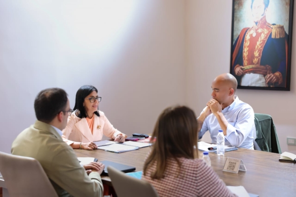 Instauran servicio de apostilla digital para agilizar trámites administrativos