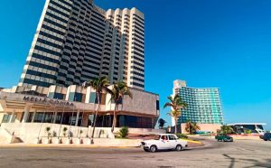 Grupo Meliá deja de operar 15 hoteles en Cuba por amenazas de sanciones de EEUU