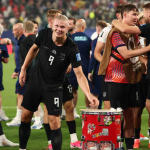 Haaland con doblete clasifica a Noruega para 16vos de final