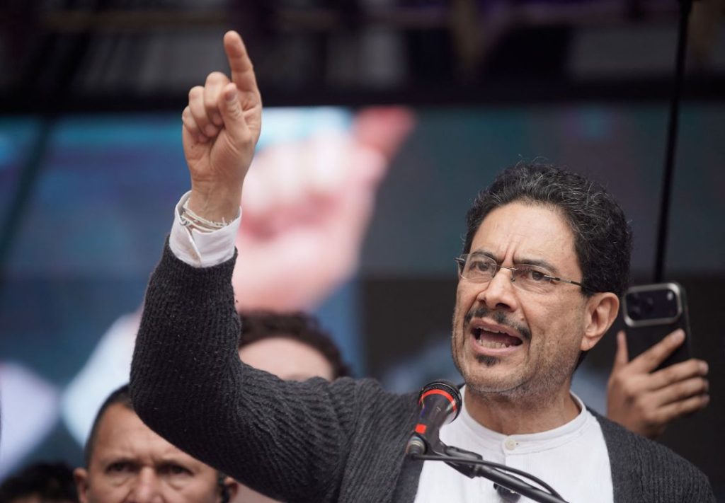 Iván Cepeda reconoce formalmente la victoria de Abelardo De la Espriella en Colombia