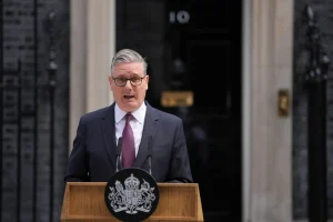 Keir Starmer anunció su renuncia como primer ministro de Gran Bretaña