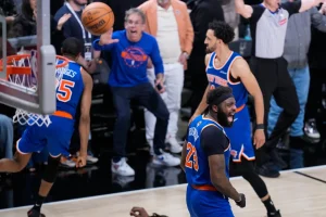 Knicks superan a Spurs 105-104 y toman ventaja 2-0 en la Final de la NBA