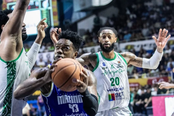 Marinos gana 80-79 y pone la serie final 3-0 ante Guaiqueríes