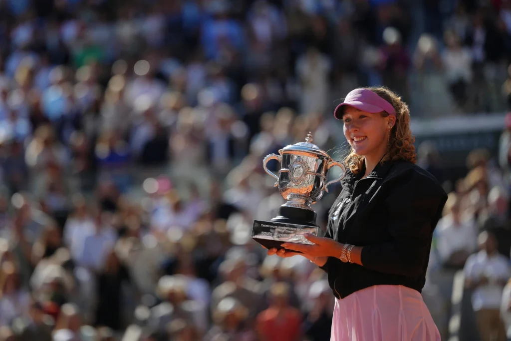 Mirra Andreeva gana Roland Garros y logra su primer título de Grand Slam a los 19 años