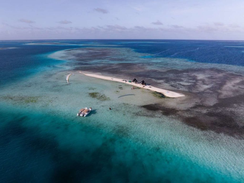 Petrolera trinitaria afirma que no encuentra rastros de crudo en sus aguas