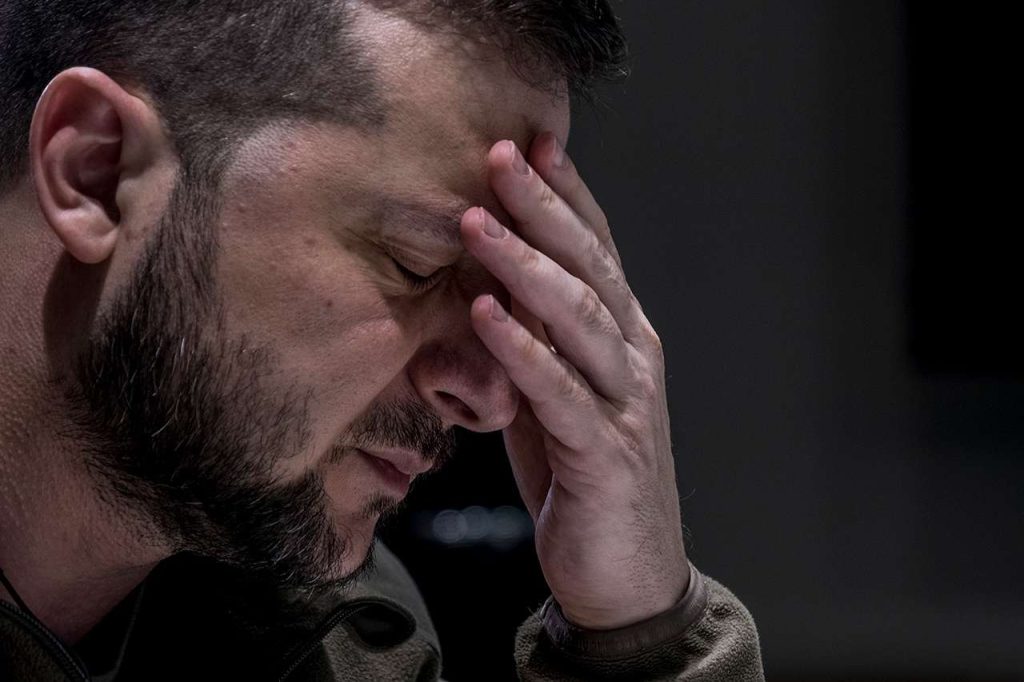 Polonia retira condecoración a Zelenski por uso de tropas con formación nazi