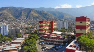 Realizan jornada integral de mantenimiento y saneamiento en el 23 de Enero