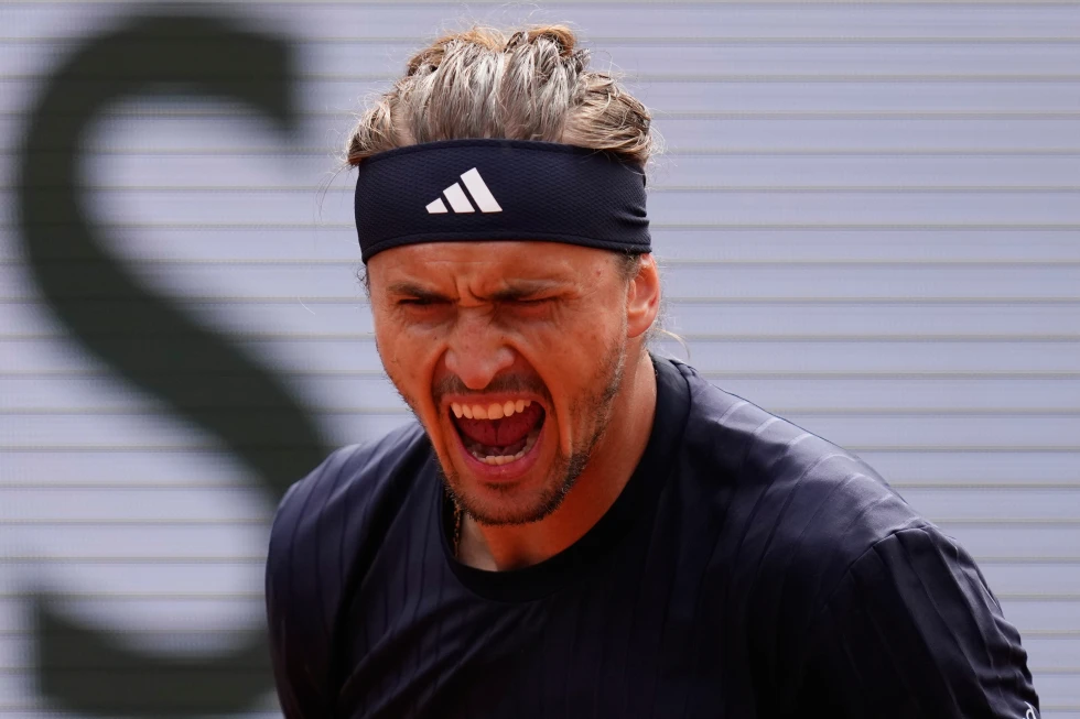 Alexander Zverev vence a Mensik en semifinal de Roland Garros y va por su primer Grand Slam