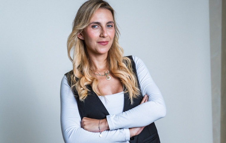 Marion Blassi se afianza en la radio con “Dejemos el show” y un vínculo directo con su audiencia