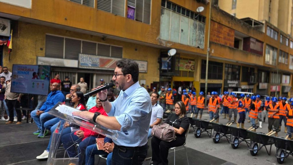 Alcaldía de Guaicaipuro atenderá 1.200 viviendas afectadas por el sismo