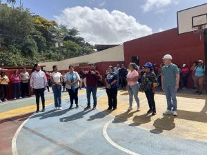 Alcaldía de Guaicaipuro inició la recuperación inmediata de 25 planteles educativos