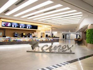 Cinex inaugura su sala de lujo en Parque Cerro Verde