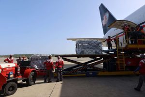 Cruz Roja recibe 42 t de ayuda humanitaria procedente de España