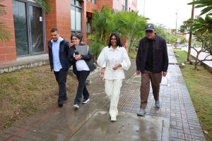 La presidenta encargada Delcy Rodríguez entregó 240 viviendas a familias damnificadas de La Guaira