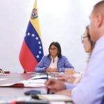 Delcy Rodríguez evalúa avance en la construcción de nuevas viviendas tras los terremotos