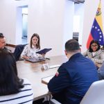 Presidenta Rodríguez abordó temas críticos con Estado Mayor Eléctrico tras eventos sísmicos