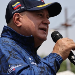 Diosdado Cabello califica de exitosa la primera demolición controlada tras los terremotos en La Guaira