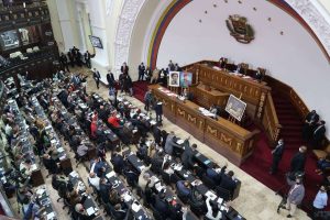 Diputados de la AN exigen que sean liberados activos en el exterior