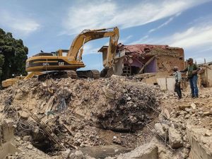 Familiares mantienen búsqueda en bloque 3 de La Páez 