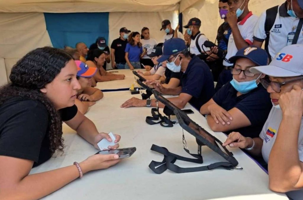 Inician Registro Único de Vivienda para afectados por terremotos en La Guaira