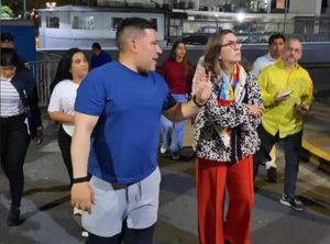 Inspeccionan avances en rehabilitación de edificios en San Pedro y Santa Rosalía
