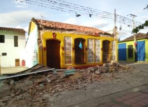 Inspeccionan comercios en Bahía de Cata tras eventos sísmicos