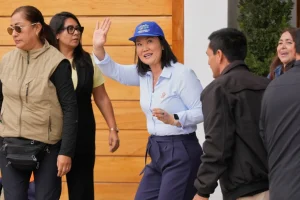 Tribunal electoral declara a la conservadora Keiko Fujimori presidenta electa de Perú