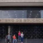 Ministerio de Educación retoma atención presencial al público en su sede principal