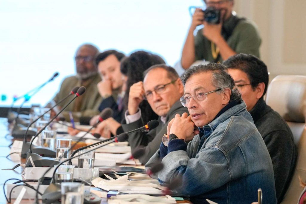 Petro no asistirá a la toma de posesión de Abelardo de la Espriella