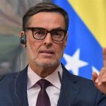 Presidenta (E) designa a Félix Plasencia ministro de Relaciones y Comercio Exterior