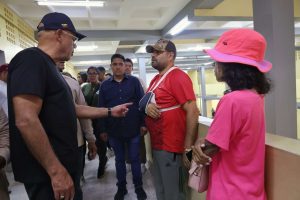 Presidente de la AN supervisa atención a 117 familias en campamento transitorio en Petare