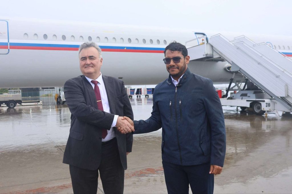 Rusia trae al país 10 toneladas de ayuda humanitaria para atender emergencia sísmica