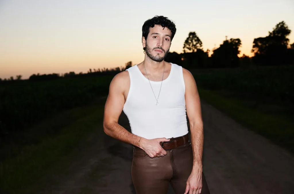 Sebastián Yatra dedica emotiva interpretación de “Venezuela”