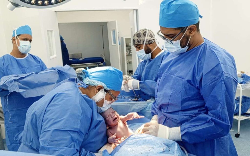 Sistema de salud mantiene operativos servicios críticos en La Guaira