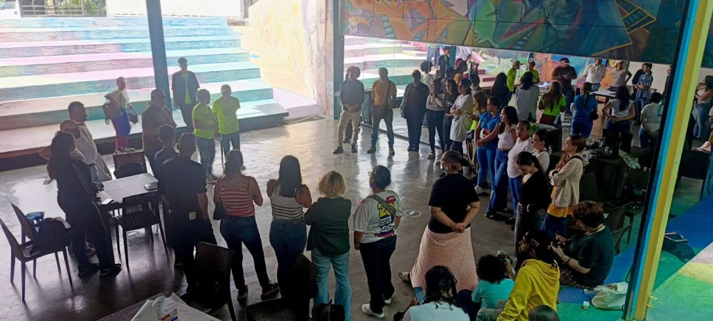 Tiuna te acompaña inició inducción de voluntariado en Caracas