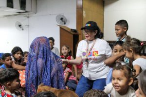 Usan la lectura para la contención emocional