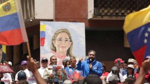 Venezolanos se movilizaron en apoyo al presidente Maduro y primera dama Cilia Flores