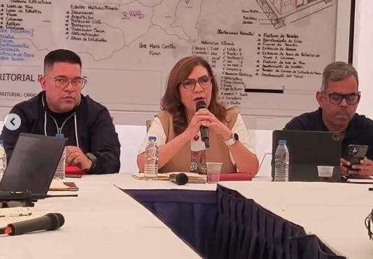 Venezuela Renace define estrategias para la atención de viviendas dañadas