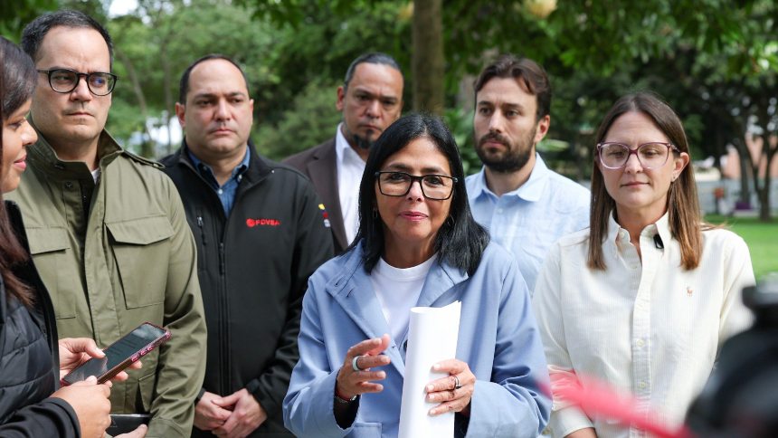Delcy Rodríguez anuncia 'asignación mensual por 6 meses' para afectados por los terremotos