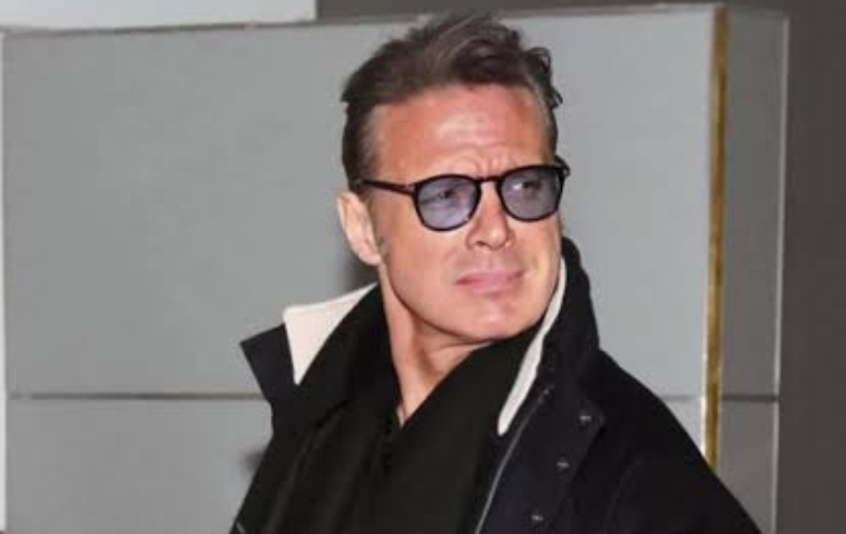 Luis Miguel reaparece en público y reaviva las dudas sobre su relación con Paloma Cuevas