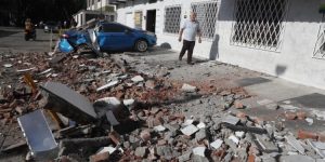 Al menos seis aeropuertos sufrieron daños por el terremoto de magnitud 7.4 en Colombia