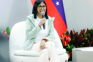 Simplificación de trámites avanza para fortalecer el comercio exterior