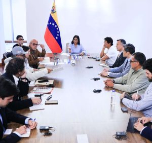 Delcy se reúne con empresas de ingeniería sísmica Miyamoto International y TFI Solutions