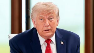 Donald Trump afirma que EEUU canceló nuevo ataque contra Irán tras alcanzar un acuerdo preliminar