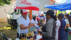 Ferias simultáneas del campo Soberano en Apure beneficia a familias