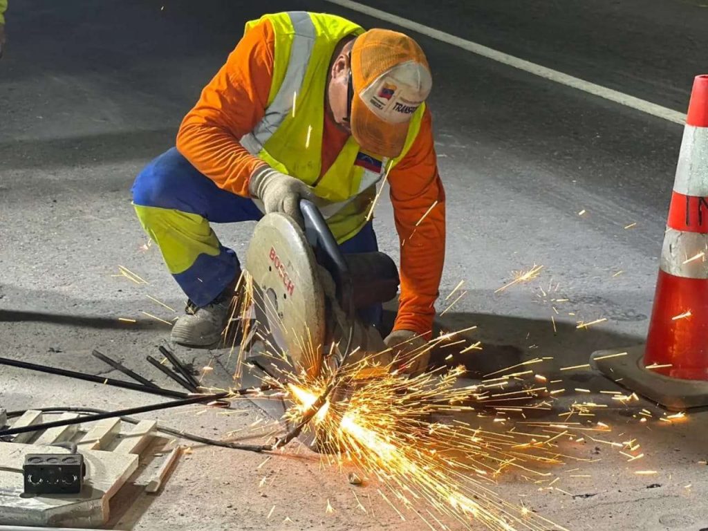 Inspeccionan trabajos en el viaducto 1 de Caracas-La Guaira