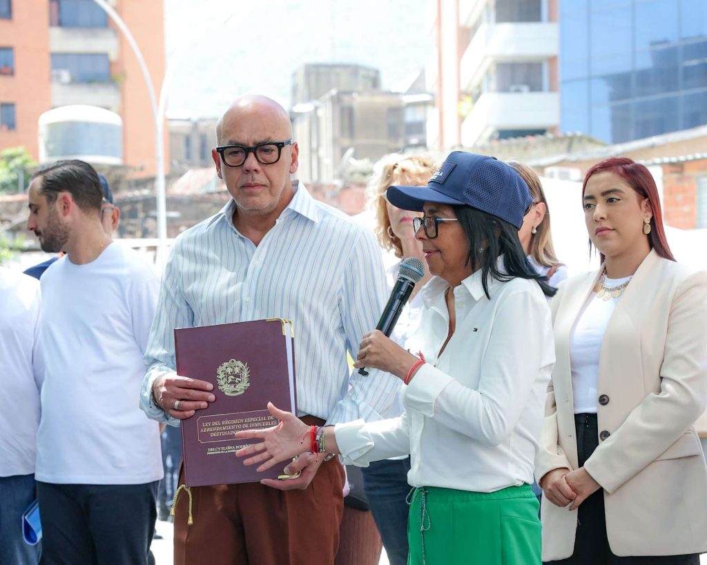 Jorge Rodríguez agradeció al Ejecutivo por promulgar Ley del Régimen Especial de Arrendamiento